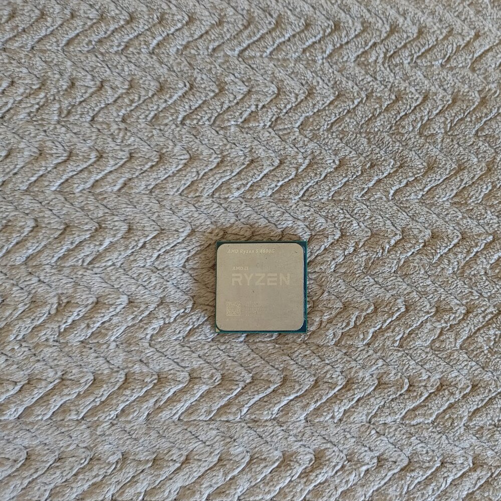 AMD Ryzen R5 4600G 6 core 12 threads 8MB 65W 4.20GHz AM4 CPU processer